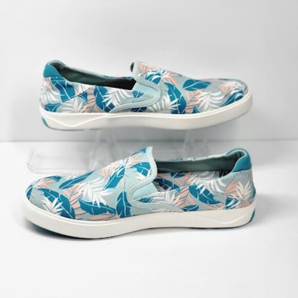 OLUKAI MEN\'S lae\'ahi Pa\'l slip-on sneakers print palms blue Sz 11.5 NEW main image 5